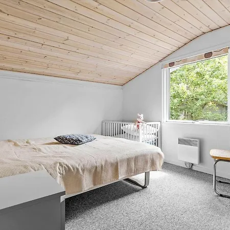 Holiday home 8833-glesborg-enebaervej-22 Glesborg